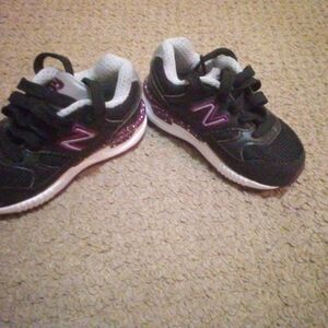 New Balance Kids Sneakers in Black and Purple
